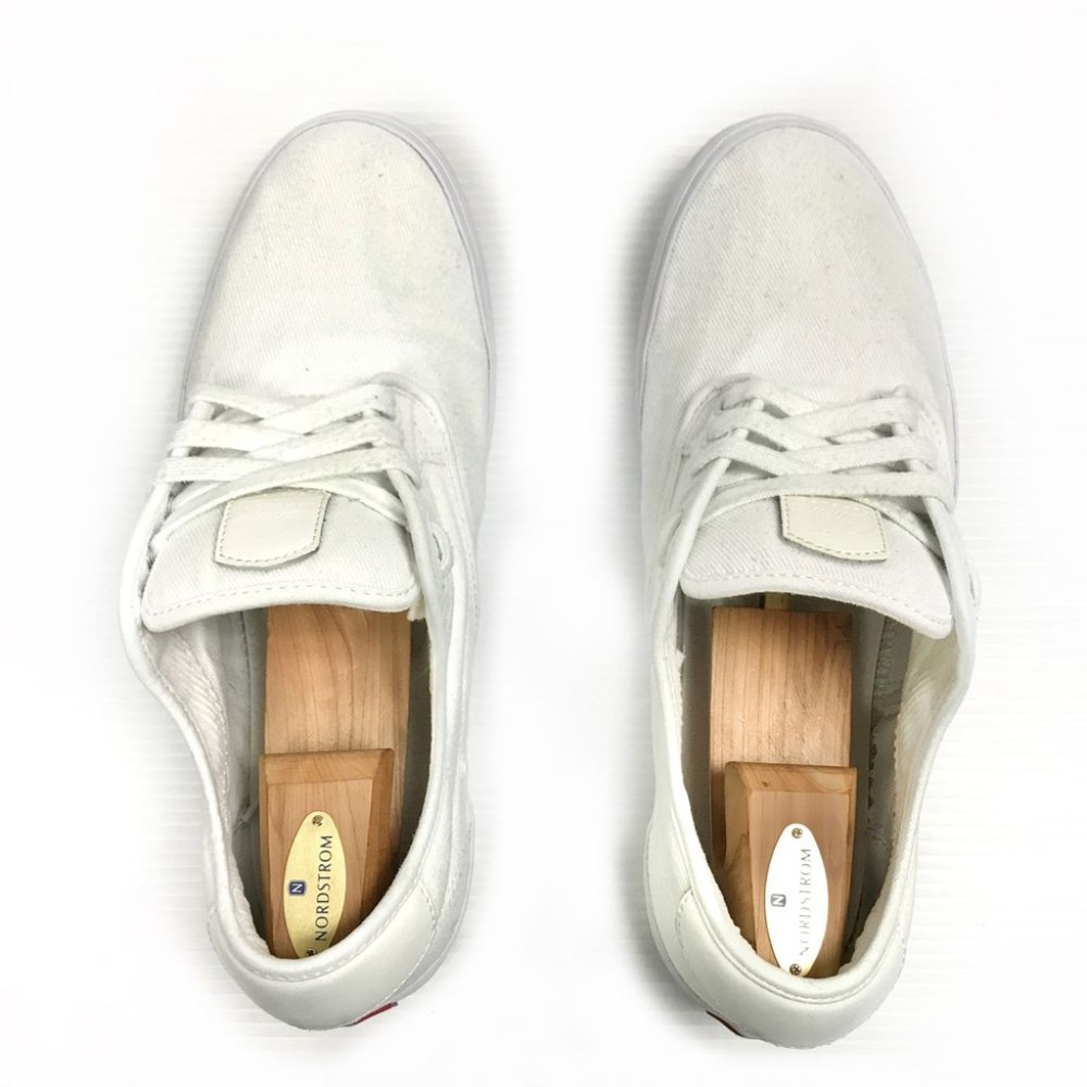 🎩 VANS Chima Ferguson White Skateboard Shoes 13 - Picture 1 of 7